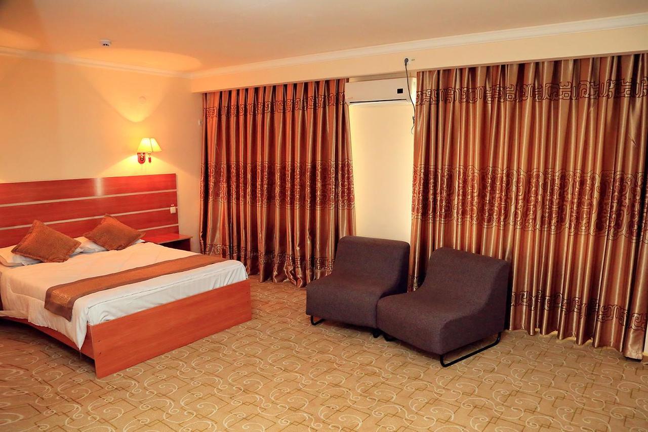 Ziyorat Luxury Hotel Φεργκάνα Εξωτερικό φωτογραφία